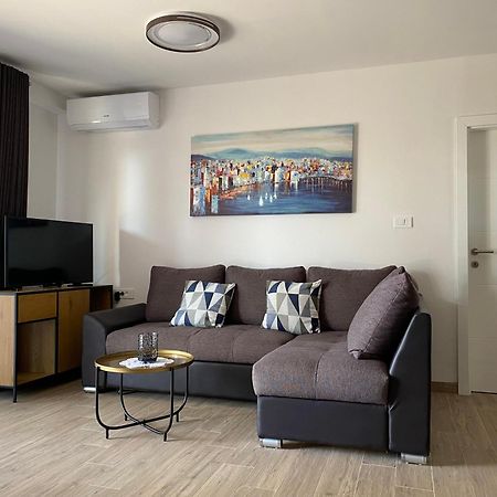Marazul Apartments Povljana Eksteriør billede