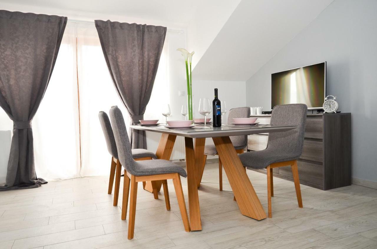 Marazul Apartments Povljana Eksteriør billede